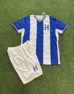 Uniforme de Fútbol de Honduras Personalizado, Camiseta de Manga Corta con Cuello en V, Pantalones Cortos, Transpirable, de Poliéster, Unisex para Adultos, Verano - Product Image 1