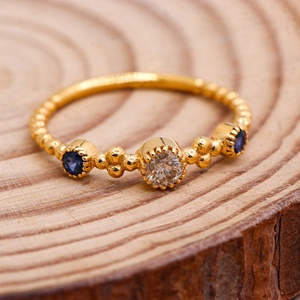 Bague moderne en saphir bleu et diamant, faite à la main, en argent sterling 925 plaqué or jaune, bijoux en gros disponibles - Product Image 6