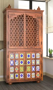 Grande structure de temple indien en mandapam avec travail de treillis |   Grand Mandir en bois massif avec portes Jali et carreaux en céramique |   École à domicile au design moderne - Product Image 5