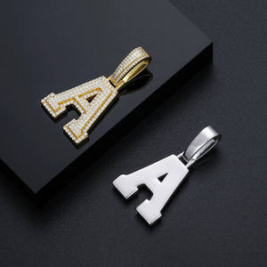 Colgante Personalizado con Inicial en Estilo Burbuja de Moissanita, Joyería Hip Hop, Chapado en Oro y Plata, Unisex, GRA - Product Image 3