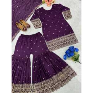 Conjunto de ropa de fiesta de diseñador para mujer - Product Image 4