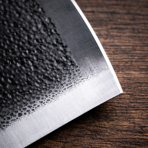 Cuchillo de bushcraft forjado a mano, cuchillo de chef de acero al carbono con funda de cuero y mango de madera, cuchillo de cocina para camping. - Product Image 3