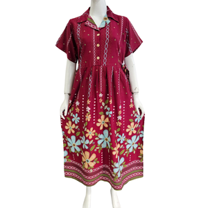 Robes décontractées pour femmes avec col et cordon sur les côtés, disponibles en 5 couleurs différentes - Product Image 3