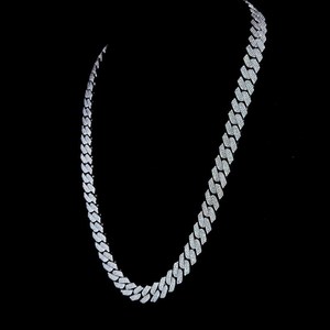 Cadena Cubana Hip Hop en Plata de Ley 925 con Diamantes Moissanite de Corte Brillante Redondo VVS y Cierres de Caja - Product Image 2