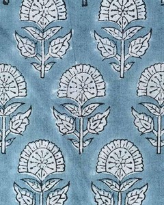 Tela de algodón estampada a mano con diseño floral azul Buta, tela india hecha a mano, material de algodón suave para vestidos, tela artesanal. - Product Image 3