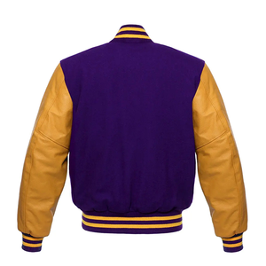 Blouson universitaire unisexe violet avec manches en laine dorée, col montant, patchwork, personnalisable, vente en gros - Product Image 2