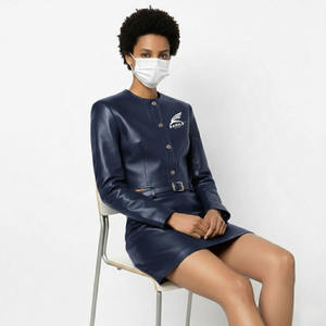 Conjunto de faldas personalizadas OEM sostenibles para mujer, top corto con capucha y estampado de logotipo informal, conjunto de faldas con capucha para invierno - Product Image 2