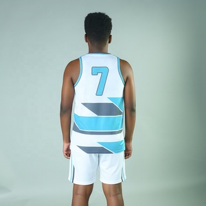 Maillots de basket-ball personnalisés à bas prix avec logo, sans manches, en sublimation, en mesh, pour l'entraînement, de haute qualité, ensembles uniformes - Product Image 5
