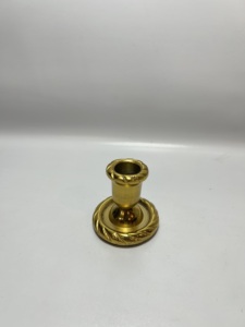 Candelabros Modernos de Aluminio Dorado de Dos Tonos, Par de Portavelas Cónicos con Base Negra, Decoración para Mesa de Comedor, Venta al Por Mayor - Product Image 6