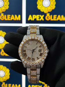 Reloj de Diamante Moissanite de Alta Calidad con Artesanía Premium, Accesorio de Lujo para Hombre, Disponible para la Venta - Product Image 1