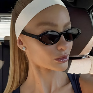 Lunettes de soleil Xingxing pour femmes, monture ovale simple UV400, nouvelle mode 2025, protection solaire anti-UV, pour voyage, cyclisme, conduite - Product Image 2