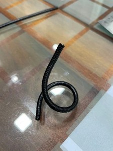 Resorte flexible de cuello de cisne duradero para aplicaciones de tubos y mangueras metálicas ajustables - Product Image 2