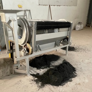 Cribadora de Tambor sin Eje ZHOUCHI, Equipo de Clasificación de Partículas, Capacidad de 0-6t/h, 380V, Patentada para la Clasificación de Arena y Grava - Product Image 4