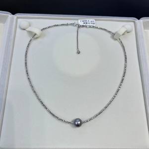 Collar de Perlas Negras de Tahití Naturales, Cadena de Plata S925, Estilo Moderno, Combinado con Collares de Cuentas Finas - Product Image 1