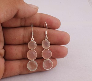 Vente en gros de boucles d'oreilles en argent sterling 925 avec quartz rose naturel, fabricant de bijoux en pierres précieuses, argent S925, quartz rose - Product Image 1