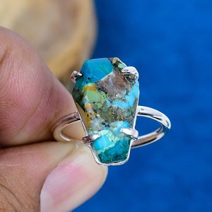 Anillos de Plata de Ley 925 con Turquesa Natural en Forma de Ataúd - Product Image 2