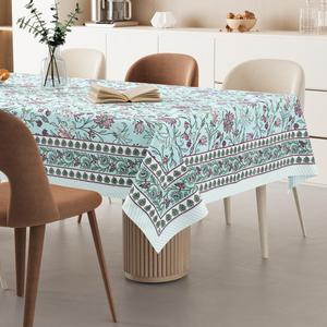 Nappe rectangulaire en coton bleu imprimé floral fait main et personnalisée HappyKraft, écologique, du Rajasthan, pour la maison et l'hôtellerie - Product Image 2