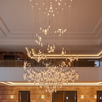 Grand lustre en verre sur mesure pour hall d'hôtel, lampe de décoration moderne et luxueuse