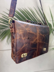 Large Capacity Crunch Leather Office Use Messenger Shoulder <b>Bag</b> Multi Uses Hot Sale High Quality Laptop <b>Bag</b> Leather Unisex <b>Bag</b> - Product Image 2