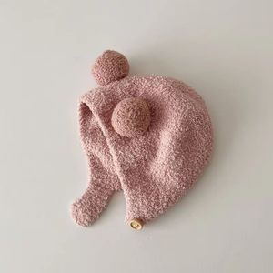 Bandeau tricoté noir en fausse fourrure avec pompons crème pour femmes - Product Image 6