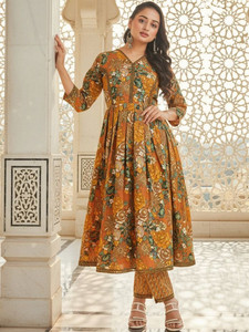 <b>Women</b> Traditional Floral Printed Cotton Empire Anarkali Shape V-neck Knee-Length <b>Kurta</b> with Trousers & Dupatta Diwali Party Wear - Product Image 3