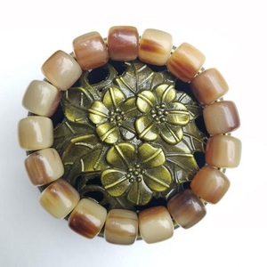 Nouveauté Bracelet en corne de buffle naturelle de haute qualité, bracelet à fermoir en dôme, à prix raisonnable - Product Image 2