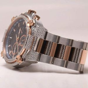 Montre élégante marron avec affichage analogique à quartz rond, détails en moissanite, bracelet en diamant raffiné et luxe moderne - Product Image 5