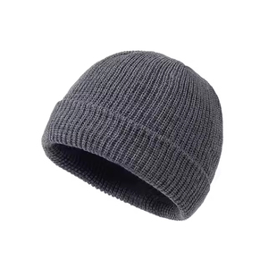 Bonnet unisexe de haute qualité, noir uni, 100% acrylique, tricoté, chaud pour l'hiver, taille adulte, vente en gros - Product Image 6
