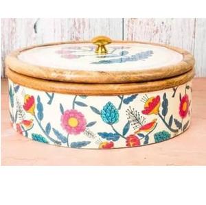 Olla para Servir Alimentos con Diseño Grabado a Mano, Olla Multifuncional de Alta Calidad para Servir y Almacenar Roti, con Tapa - Product Image 2