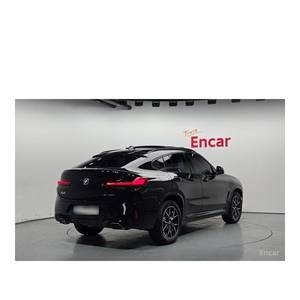 BMW X4 XDrive20i M Sport 2023 con Caja de Cambios Automática, Volante a la Izquierda, Cámara Trasera, 25,748 km - Product Image 2