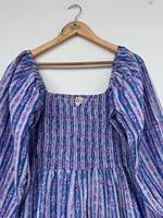 Robe longue en coton smocké à imprimé floral et rayures, manches à volants, col en V, style bohème, tenue d'été pour femme, idéale pour les fêtes en jardin
