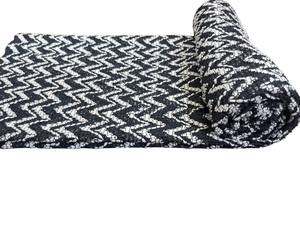 Tela de Nailon Tejida con Estampado Zig Zag en Negro y Beige, Transpirable y Ligera, para Vestidos de Mujer y Niña, Alta Demanda - Product Image 4