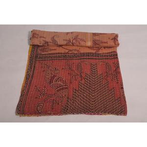 Couverture Kantha Lavinas faite à la main, écologique, lavable, imprimée, motif floral vintage, en coton, style bohème indien, réversible - Product Image 3