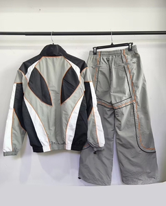 Chándal de Entrenamiento de Fútbol Personalizado OEM Unisex, 100% Nailon, Estampado, Resistente al Viento, Ligero, Reversible, Tejido Ecológico - Product Image 3