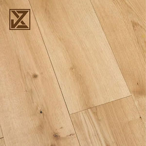 Piso de Madera de Roble Sólido Natural Resistente al Agua para Sala de Estar Moderna - Product Image 4