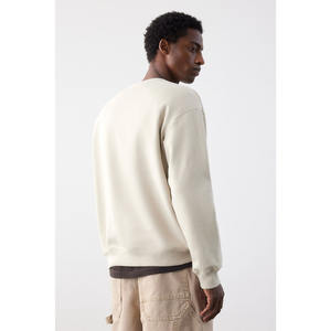 Sudaderas de Hombre 100% Algodón, Diseño Sólido, Invierno, Logotipo Personalizado, Alta Calidad, Venta al Por Mayor, MOQ Bajo, Hecho en Pakistán, Talla Grande - Product Image 5