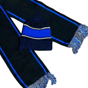Ensemble Écharpe Longue Tricotée Rayée Bleu Royal et Noir, Bonnet et Gants – Accessoire d'Hiver de Luxe à Franges pour Sororité, Sport et Université - Product Image 3