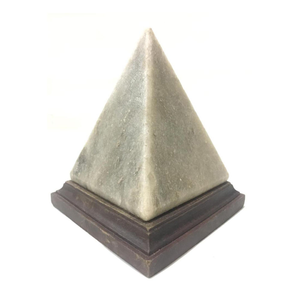 Lámpara de Sal del Himalaya en Forma de Pirámide, Sal de Roca Ahumada de 1-2 kg para Escritorio de Oficina, Equilibrio Energético y Concentración, Certificación HACCP - Product Image 1