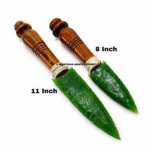 Hermosa Figura Artesanal de Gema Tallada en Fibra Óptica Verde Pulida con Correa de Mano, de 8 Pulgadas, Premium, Portátil para el Hogar - Product Image 2