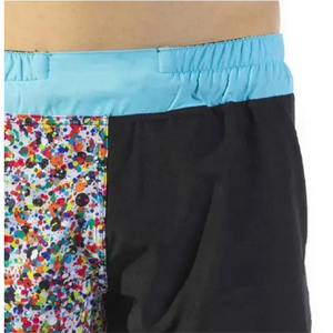 Shorts pour hommes noirs à taille élastique avec broderie et ceinture bleue, décontractés, sportifs, respirants, en maille, coupe ajustée - Product Image 4