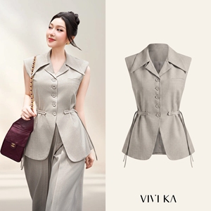 เสื้อกั๊กเบลเซอร์แขนกุดสำหรับผู้หญิง สีเทา ปกแบบ Notch Lapel คอสองชั้น รูดเชือกที่เอว ติดกระดุมด้านหน้า เสื้อสำหรับใส่ทำงาน IRIS - Product Image 1