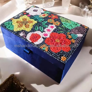 Estuche de joyería grande de madera - Product Image 5