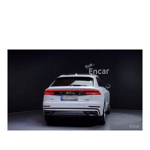 Audi Q8 45 TDI quattro Premium Diciembre 2023 18,535 km Volante a la Izquierda Combustible Diésel Caja de Cambios Automática Asientos de Cuero Cámara Trasera - Product Image 4