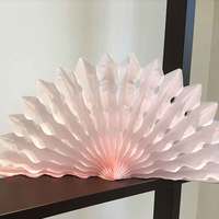 Éventail décoratif en papier de soie flocon de neige pour événements et fêtes, 26 pouces (66 cm) de diamètre, imprimé offset 4 couleurs, Taiwan CE-3003, 1 pièce