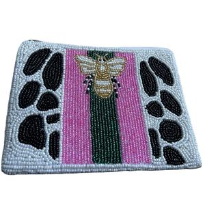 Monedero con Lazo Bordado Multicolor y Cuentas, con un Toque de Moda y un Diseño de Lujo Hermoso, por Hiba Enterprises - Product Image 2