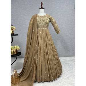 ชุด anarkali และ dupatta สำหรับงานปาร์ตี้ขนาด XL สวย - Product Image 1