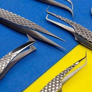 Kit de pinces à cils de luxe avec logo personnalisé, OEM, en acier inoxydable, outils d'extension de faux cils, livraison DHL, durables et réutilisables - Product Image 4