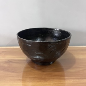 ชามอะลูมิเนียมสีดำทำมือ ชามเสิร์ฟลายทันสมัย ของตกแต่งบ้าน - Product Image 1