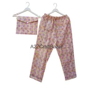 Conjunto de Pijama Elegante Hecho a Mano en India para Mujer, 100% Algodón, Estampado Floral, Vestido de Noche/Saía de Satén - Product Image 3