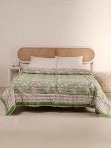 Juego de Ropa de Cama Tradicional con Estampado Floral, Verde, de Algodón, Hecho a Mano, para Todas las Temporadas - Product Image 2